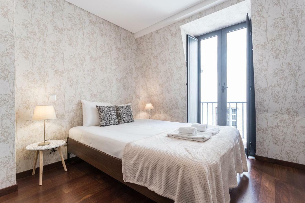 Rossio Penthouse Three-Bedroom Apartment W/ River View And Parking - By Lu Holidays Lisboa Kültér fotó