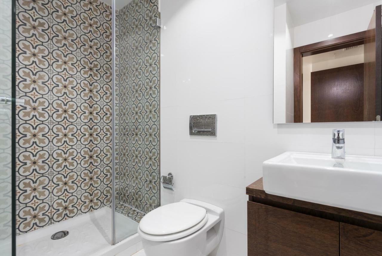 Rossio Penthouse Three-Bedroom Apartment W/ River View And Parking - By Lu Holidays Lisboa Kültér fotó